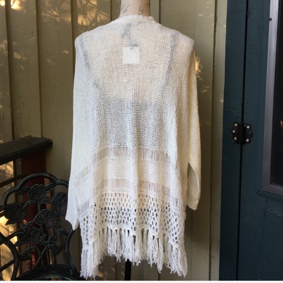 🎉HP🎉New! Boho Crochet Sweater - Picture 5 of 6